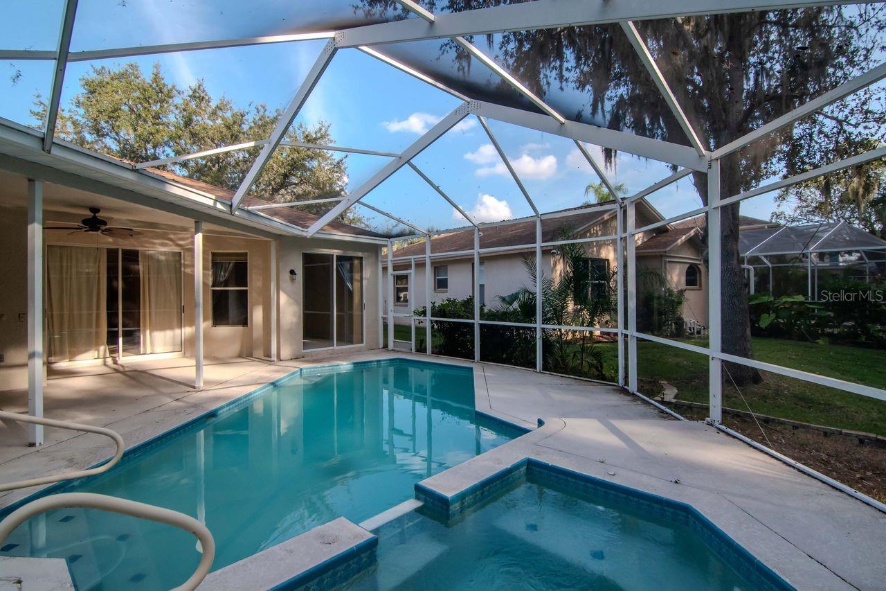 WORTHINGTON - Residential