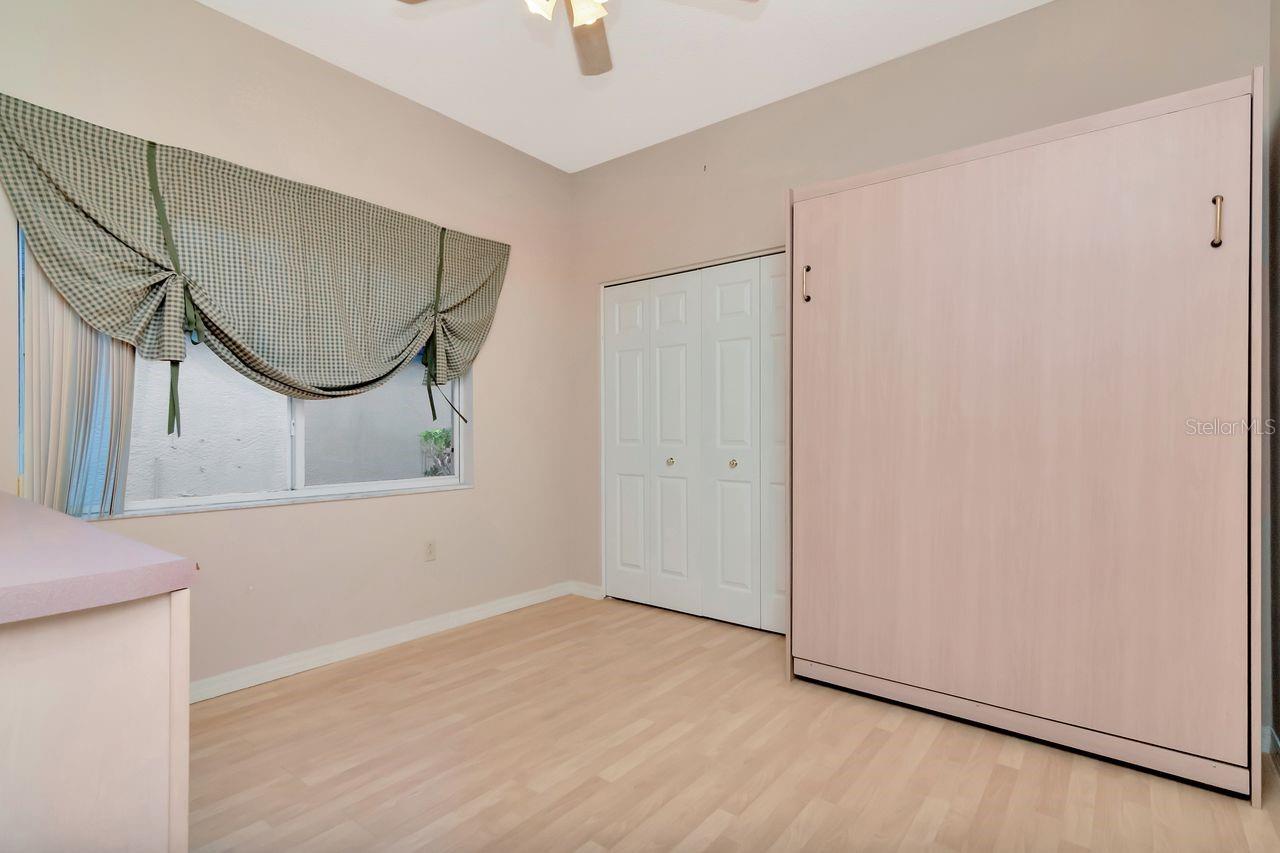 WORTHINGTON - Residential