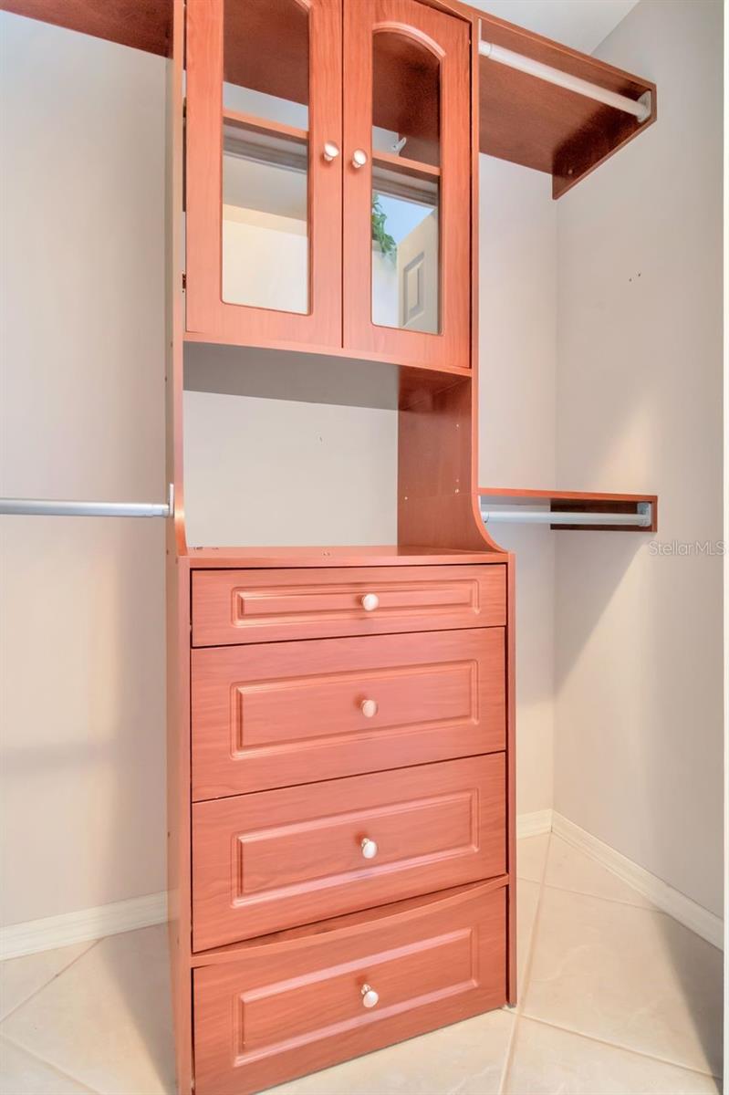 WORTHINGTON - Residential