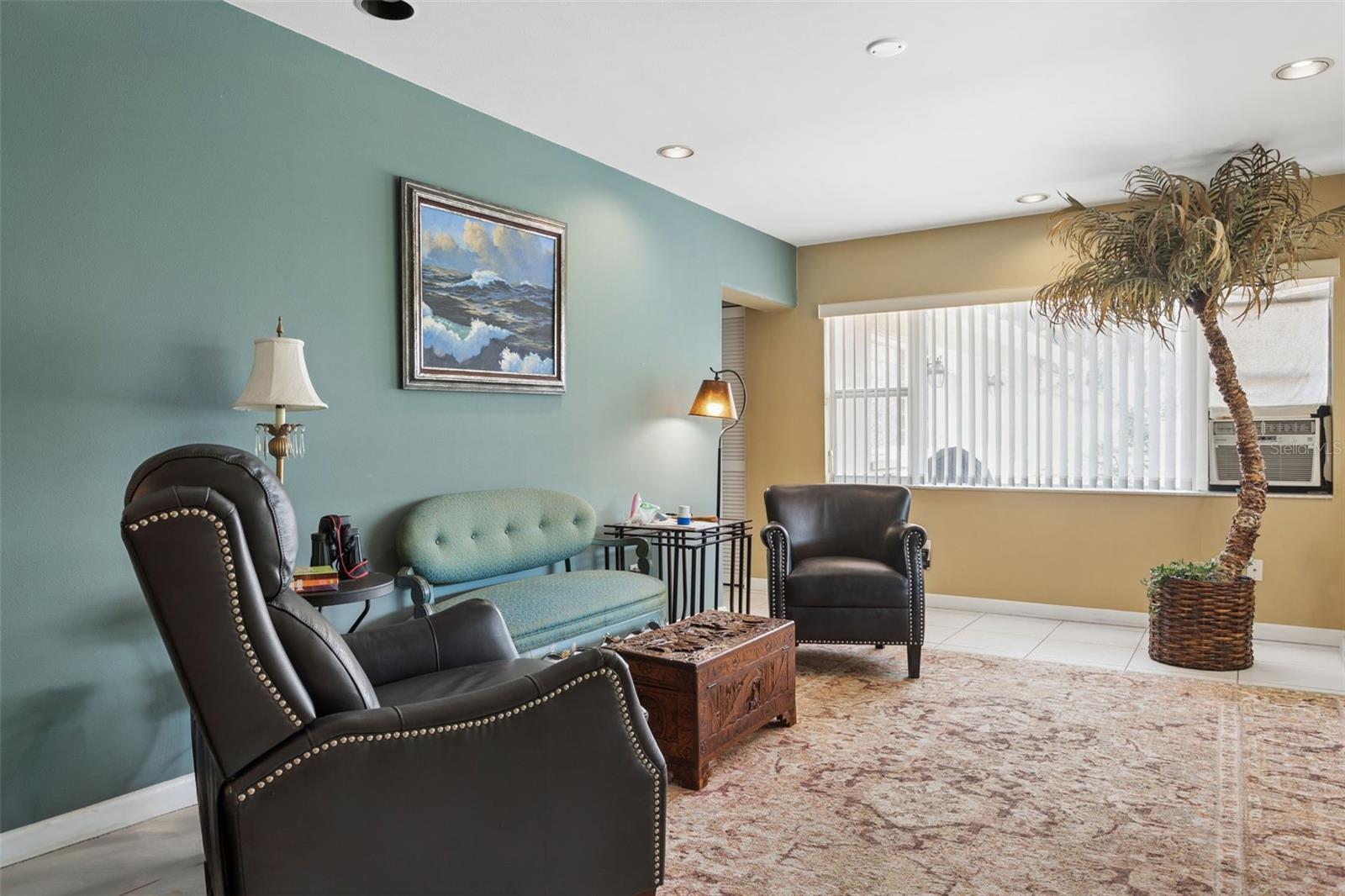 CARROLLWOOD SUB UNIT 14 - Residential