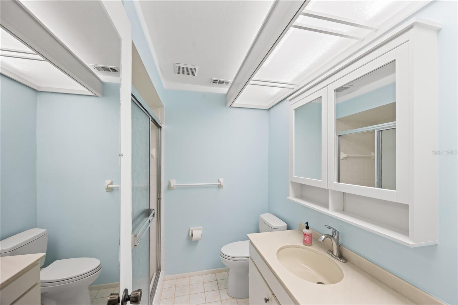 VILLAGE GREEN OF BRADENTON CONDO SEC 6 - Residential