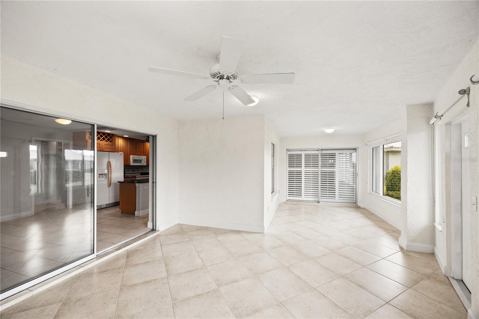 VILLAGE GREEN OF BRADENTON CONDO SEC 6 - Residential