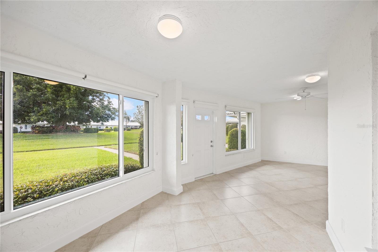 VILLAGE GREEN OF BRADENTON CONDO SEC 6 - Residential