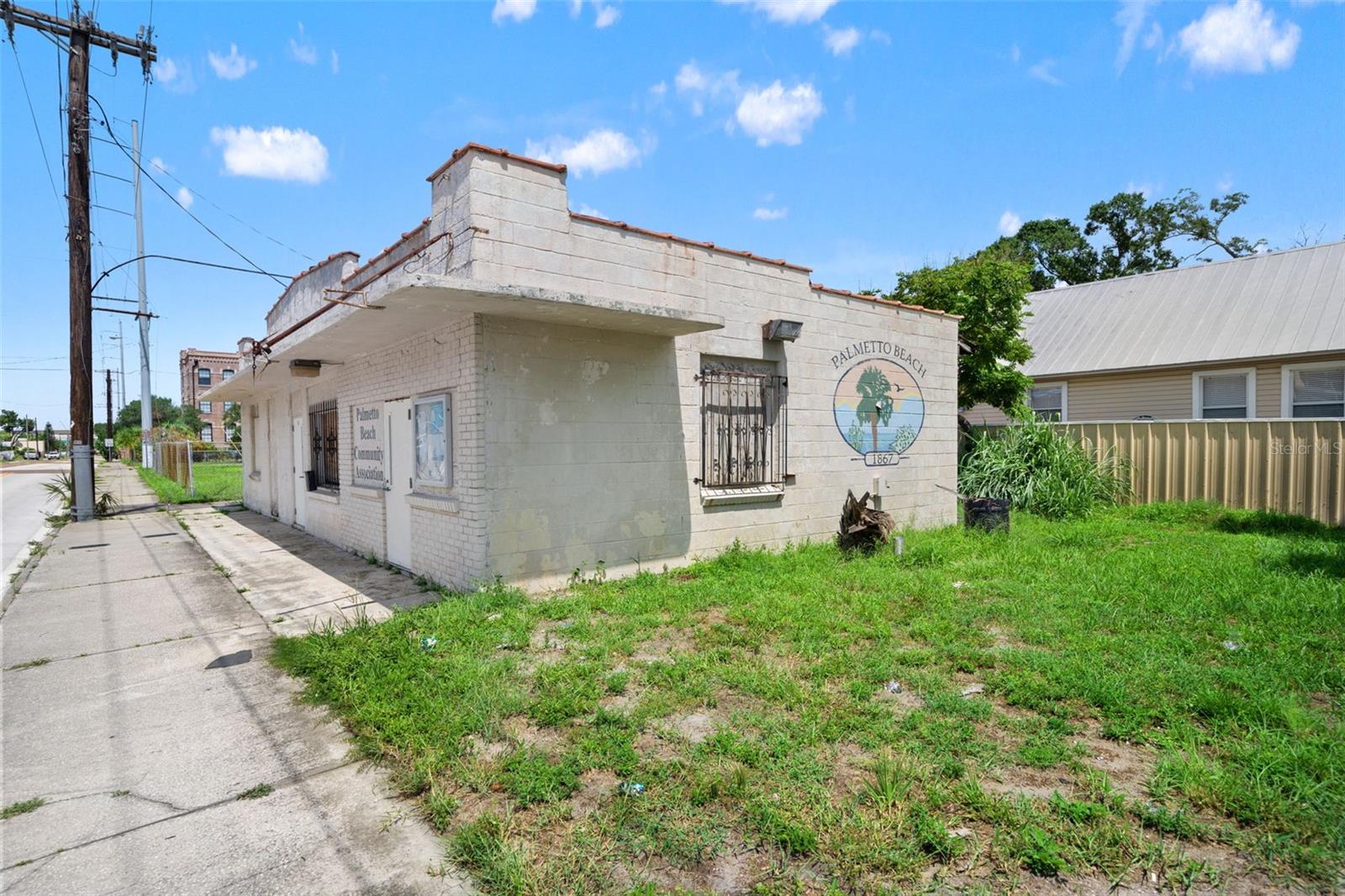 308 S 22ND STREET