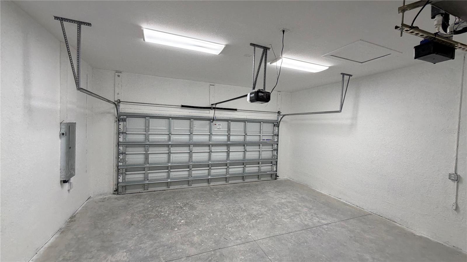 TROP G A - Residential Lease