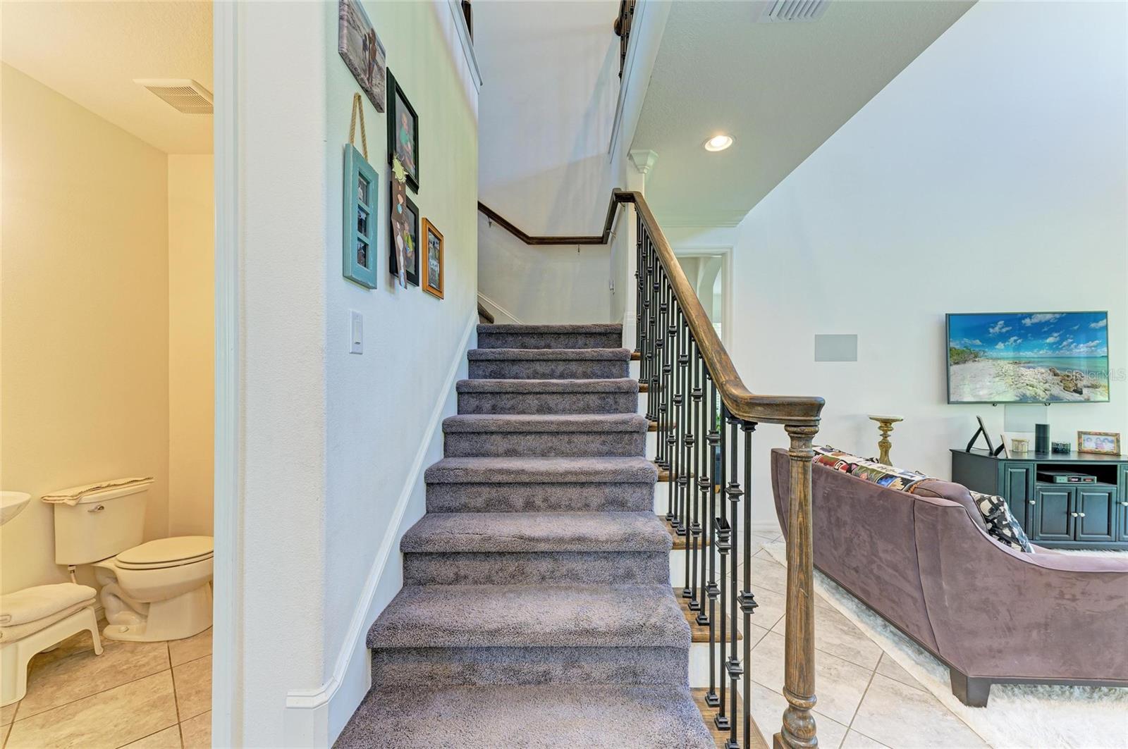 ARBOR LAKES ON PALMER RANCH - Residential