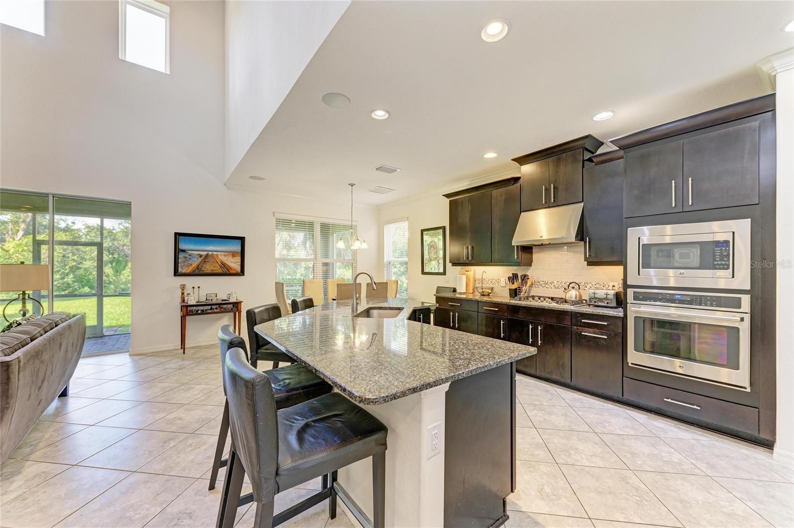 ARBOR LAKES ON PALMER RANCH - Residential