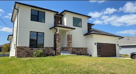 Photo of 14150 Ostrom Avenue, Port Charlotte, FL 33981 (MLS # O6403049)