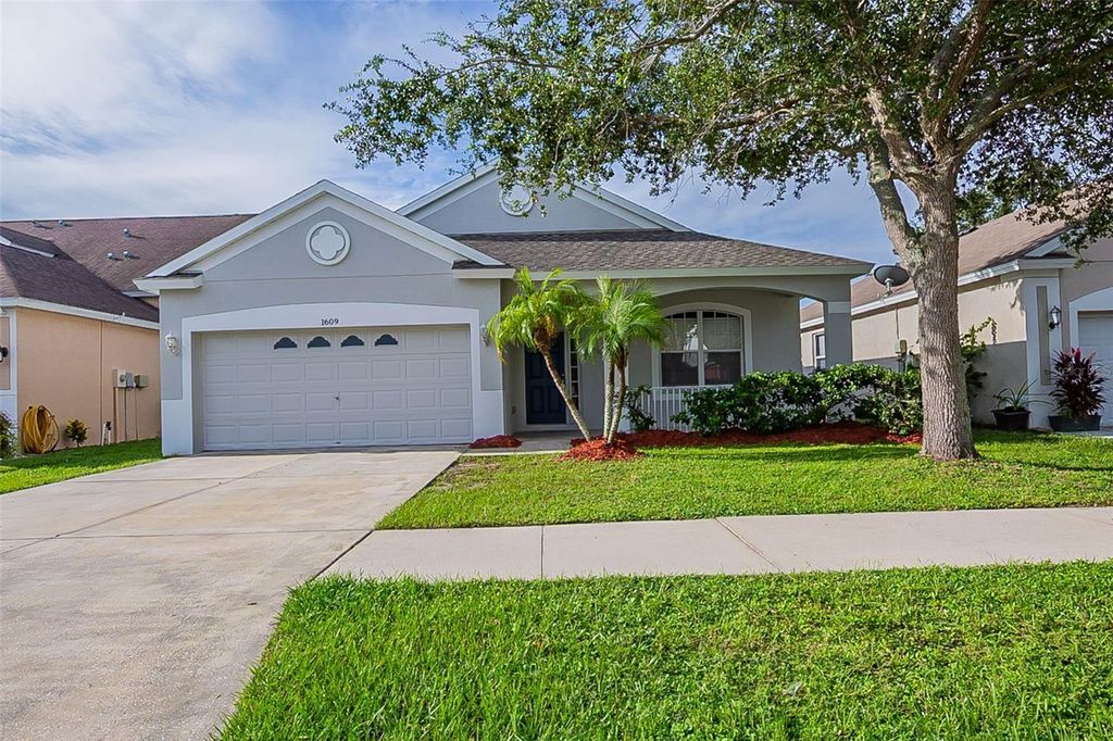 Photo of 1609 Delano Trent Street, Ruskin, FL 33570 (MLS # O6337761)