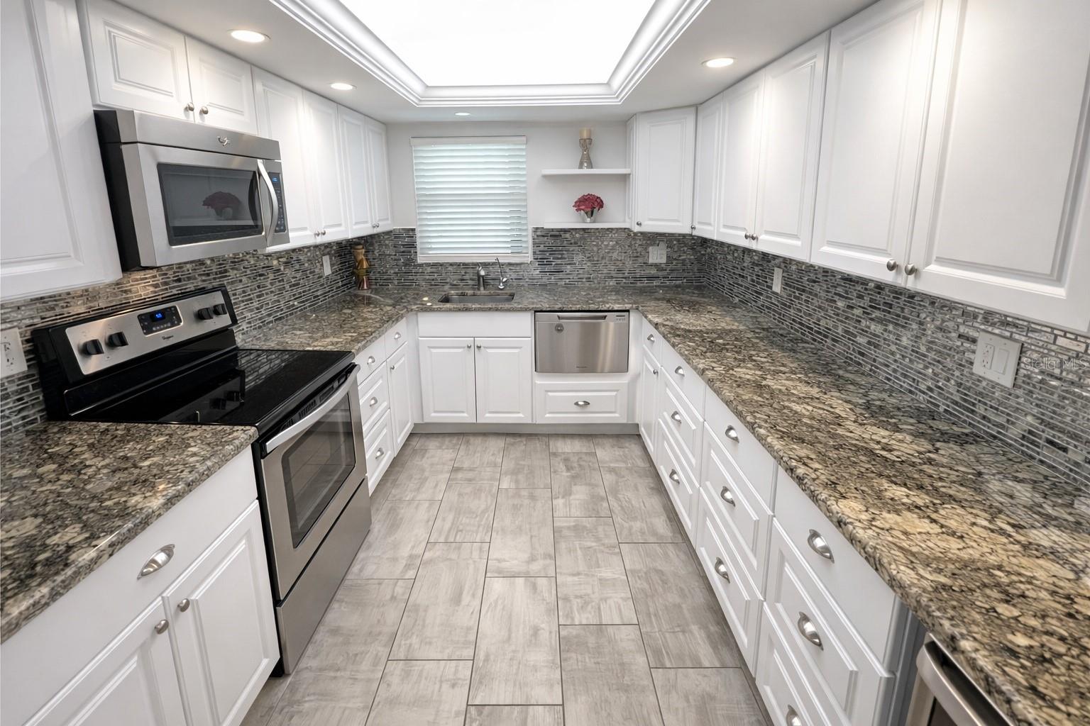 BAYWOOD COLONY SOUTHWOOD 4 - Residential