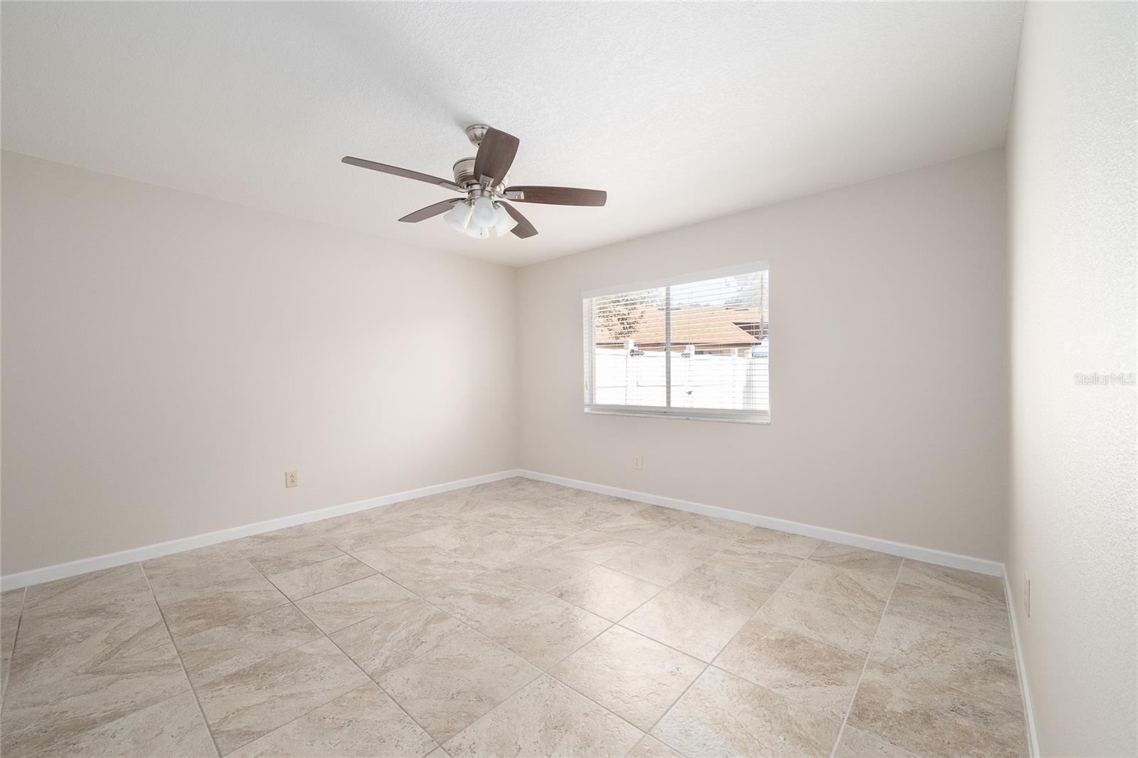 HIDDEN LAKE VILLAS PH 3 - Residential