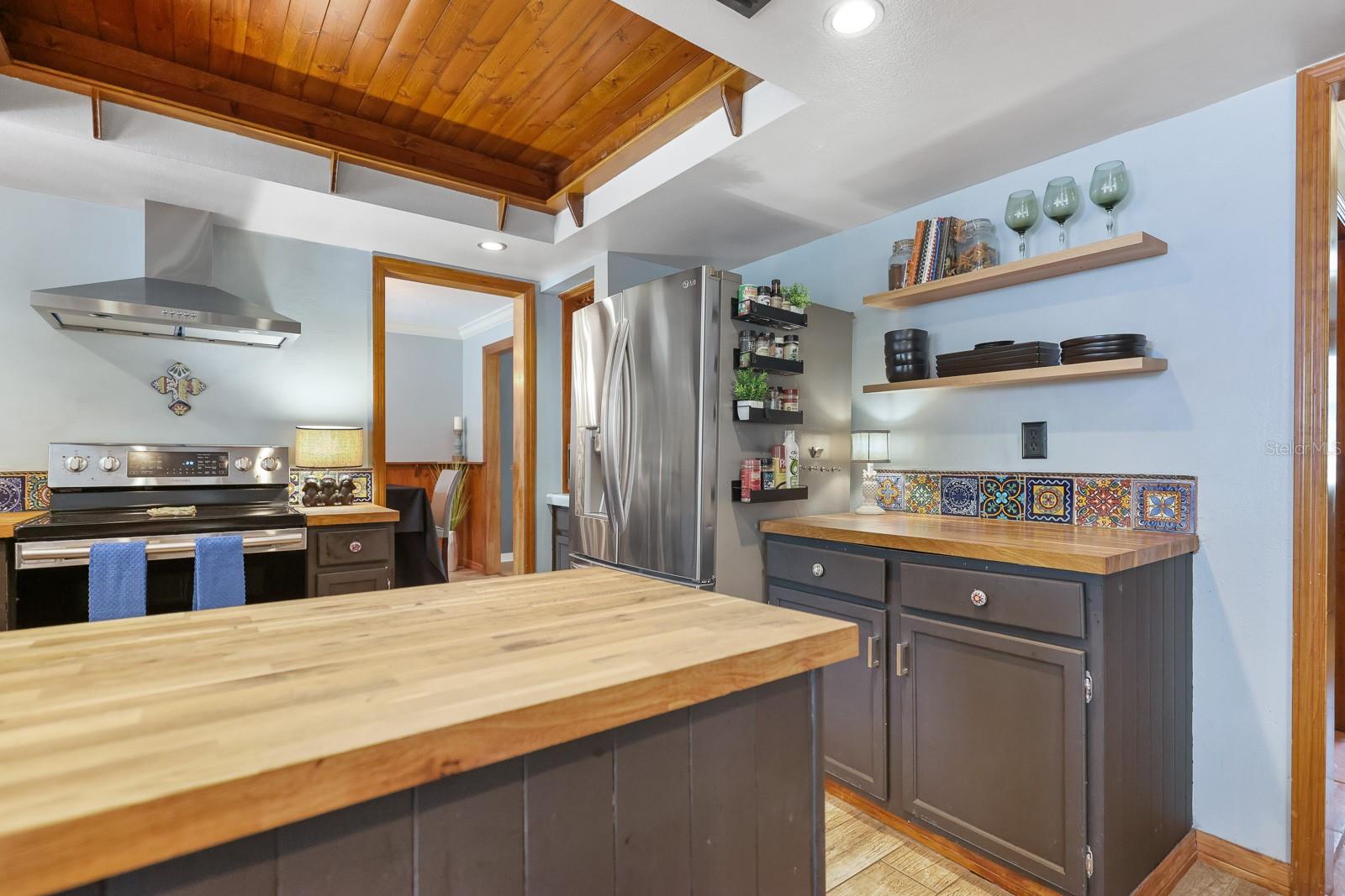 BLOOMINGDALE SEC D UNIT - Residential
