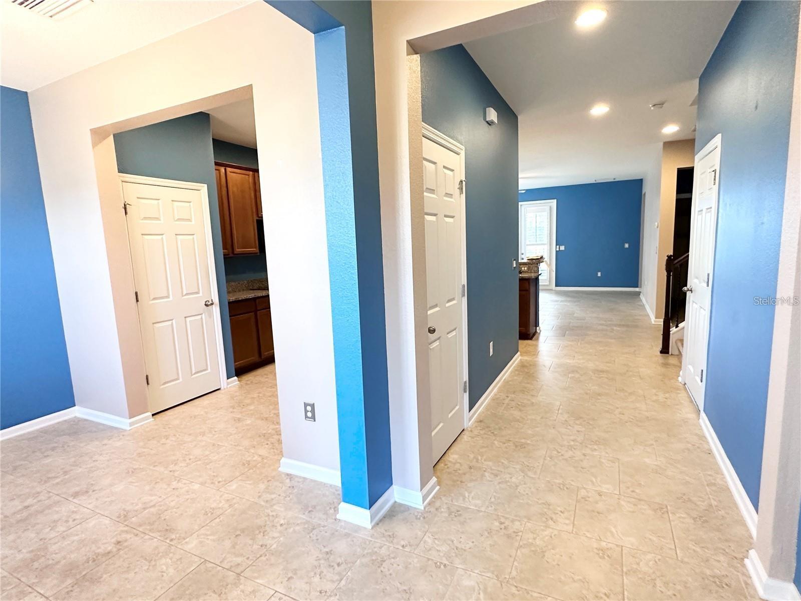 DRAYTON-PRESTON WOODS AT PROVIDENCE - Residential Lease