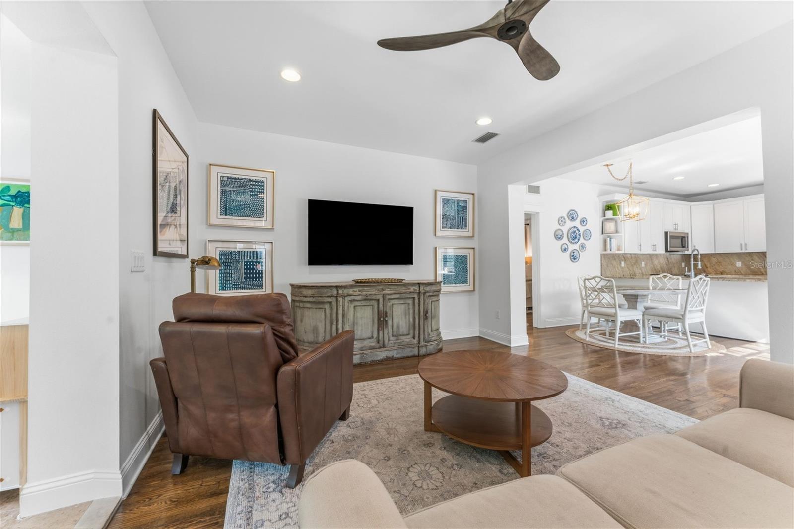 MARYLAND MANOR REV - Residential