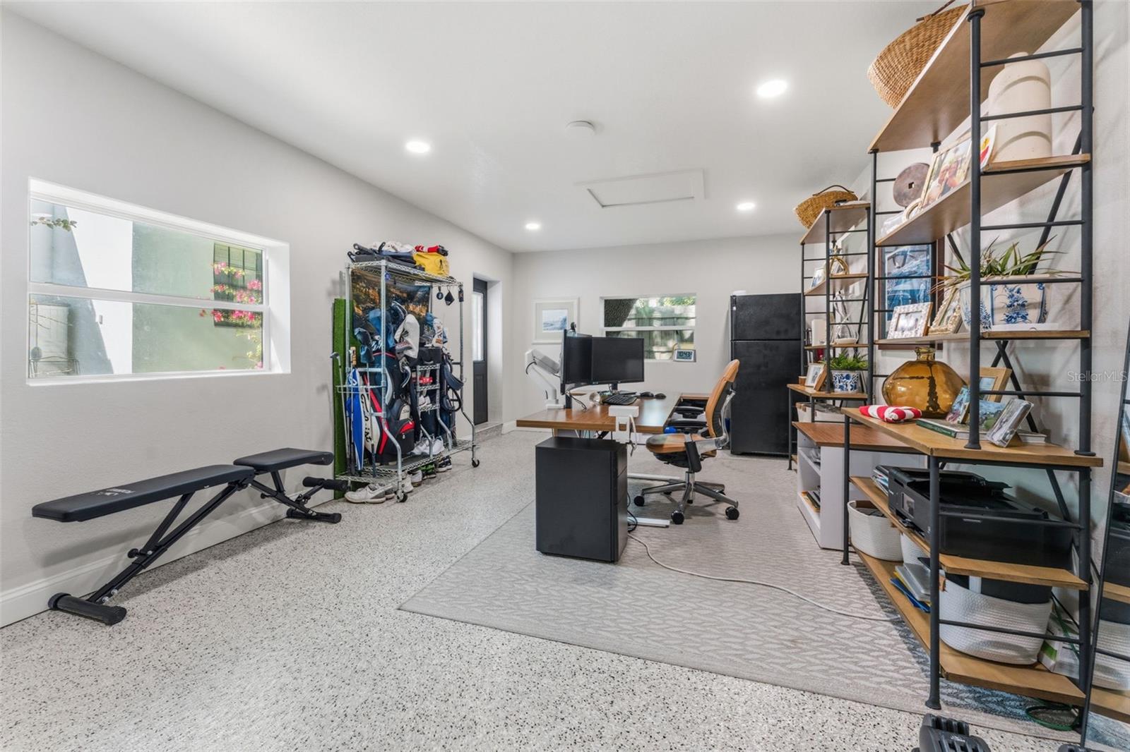 MARYLAND MANOR REV - Residential