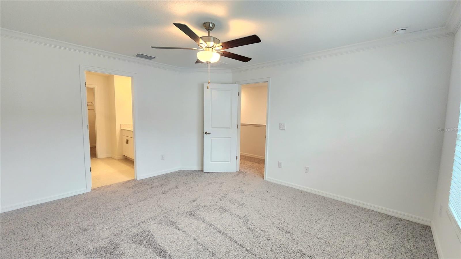 D06 HAWK TOWNHOMES - Residential Lease