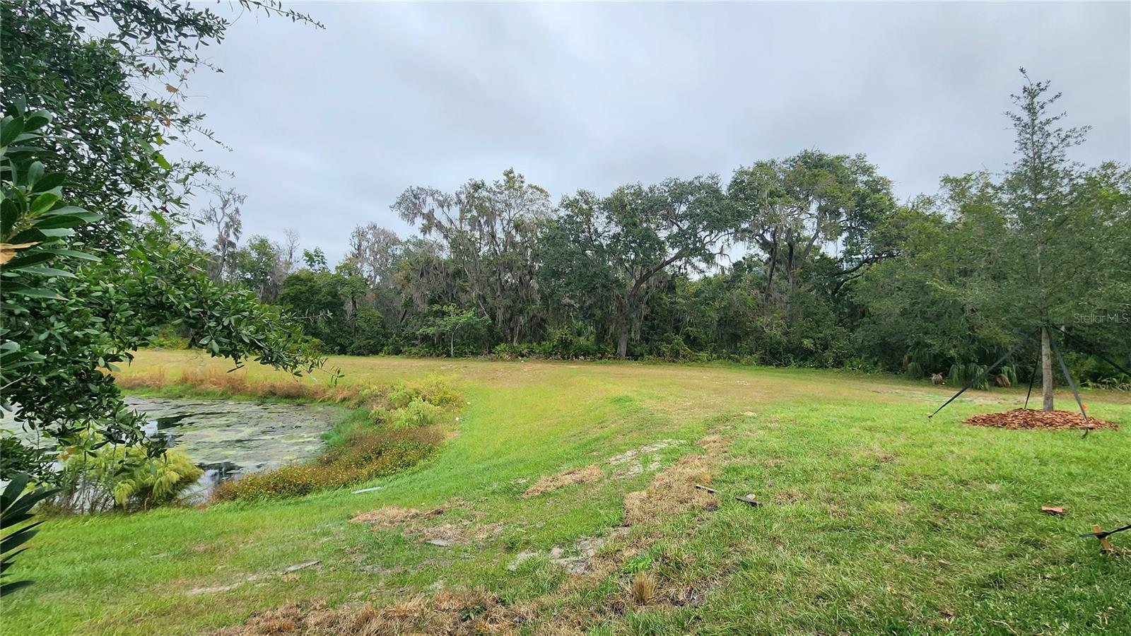 D06 HAWK TOWNHOMES - Residential Lease