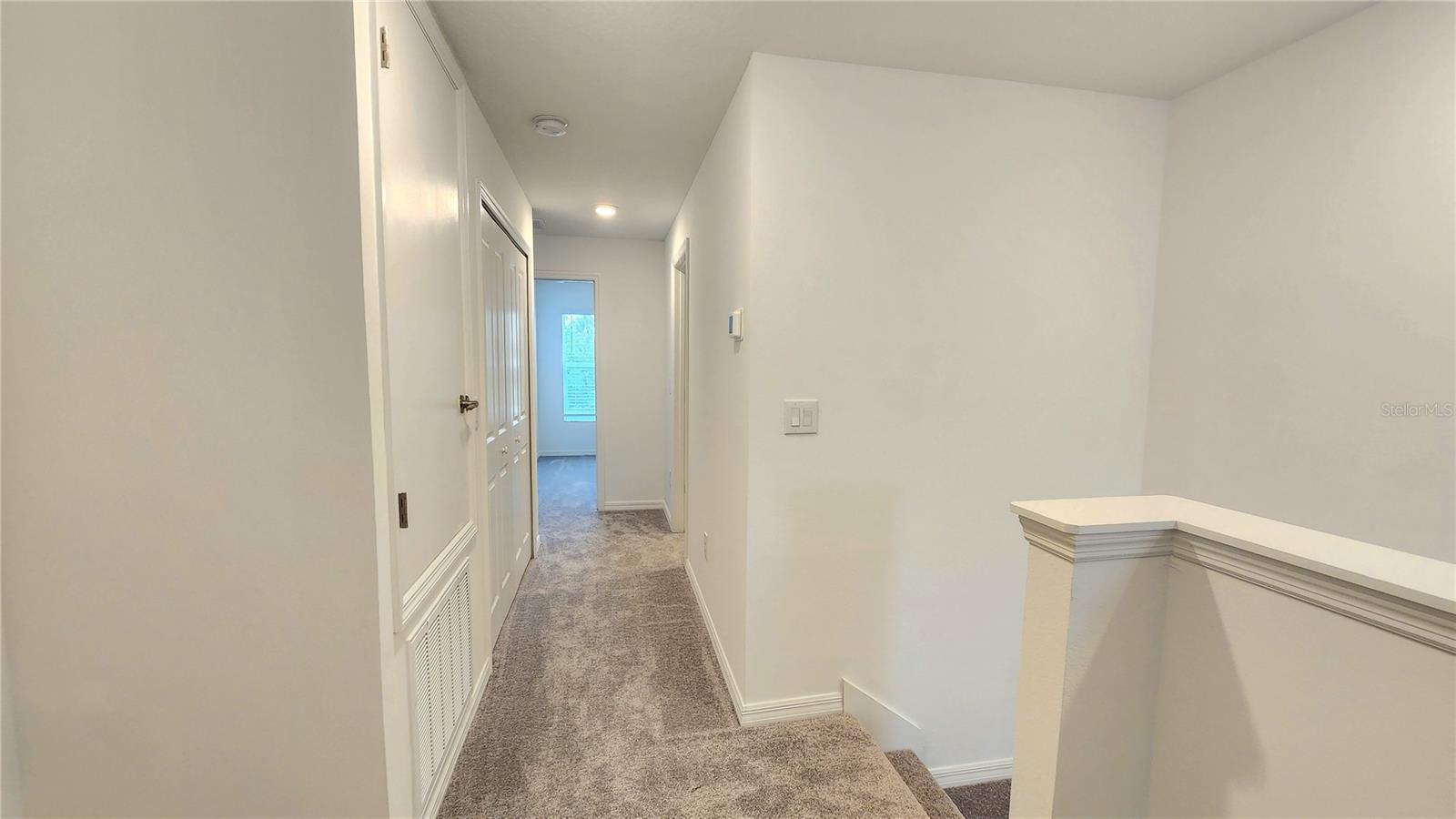 D06 HAWK TOWNHOMES - Residential Lease