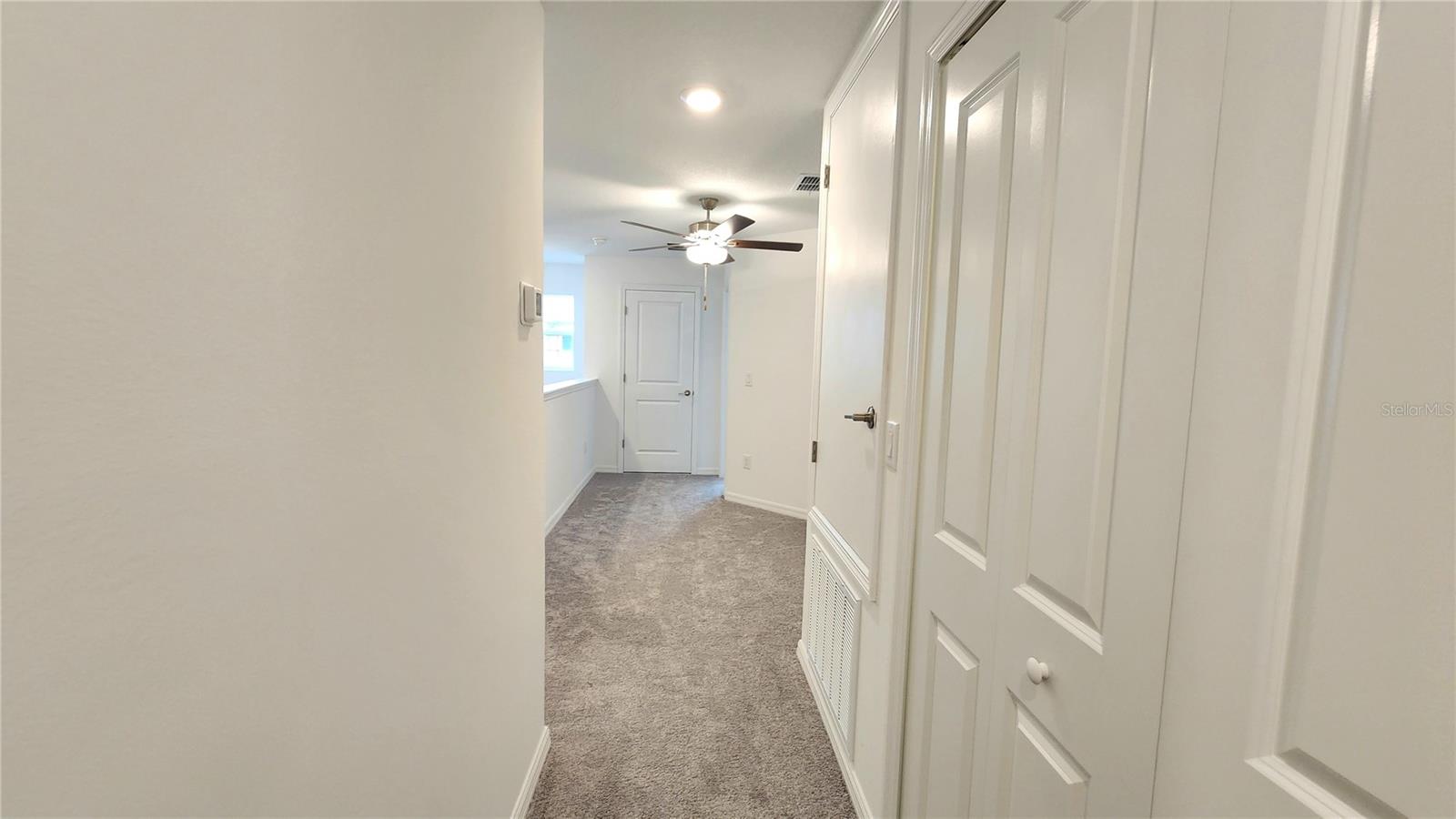 D06 HAWK TOWNHOMES - Residential Lease