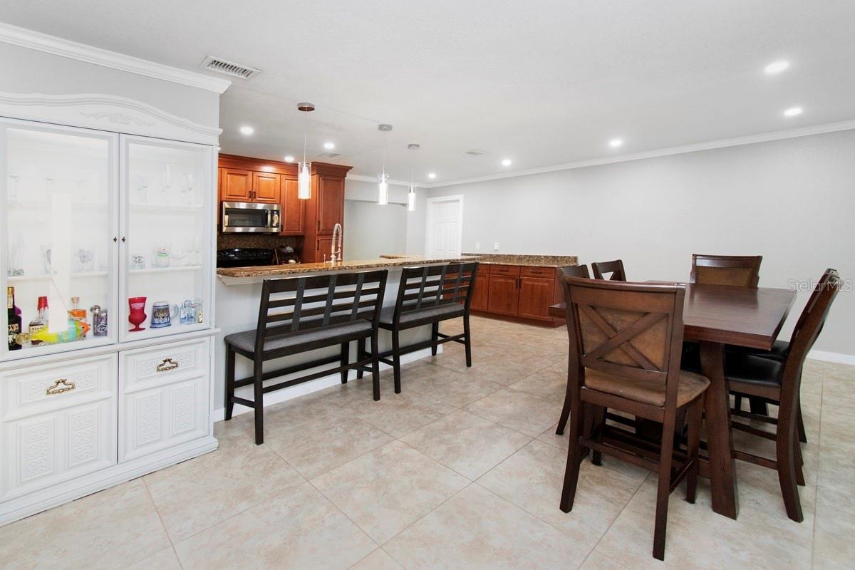 KENSINGTON WOODS - Residential