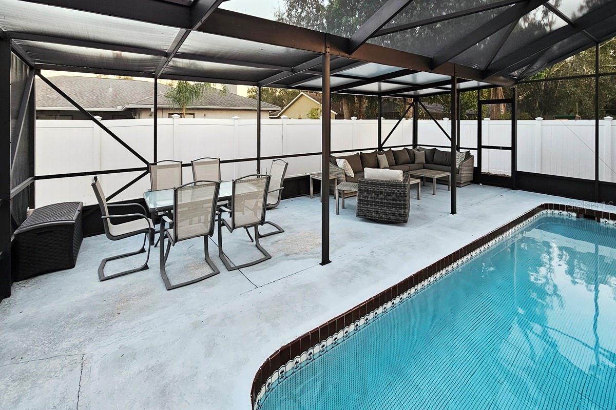 KENSINGTON WOODS - Residential