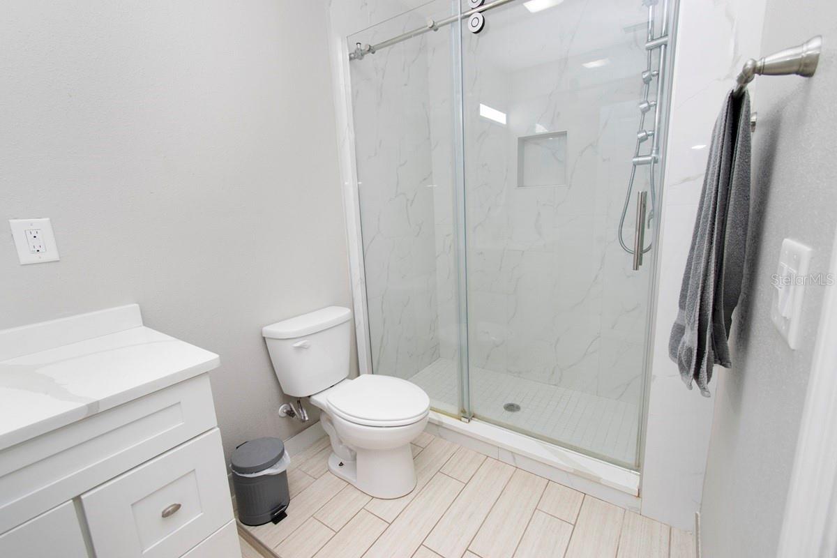 KENSINGTON WOODS - Residential