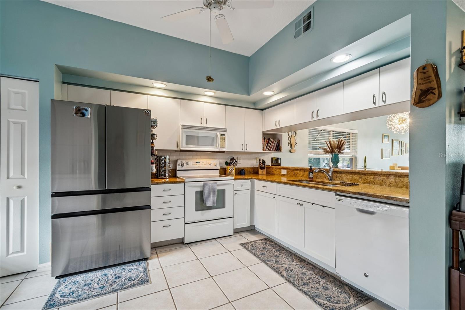 SHORES OF LONG BAYOU CONDO - Residential