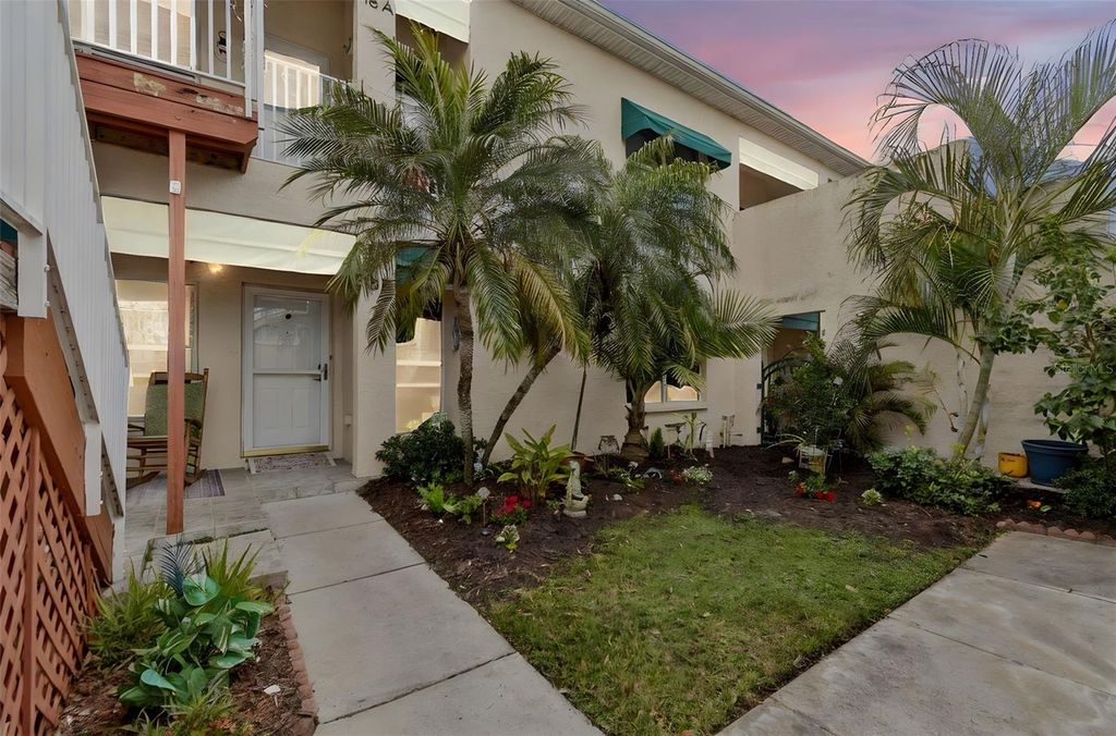 Photo of 6499 99th Way N #18B, St Petersburg, FL 33708 (MLS # TB8476967)