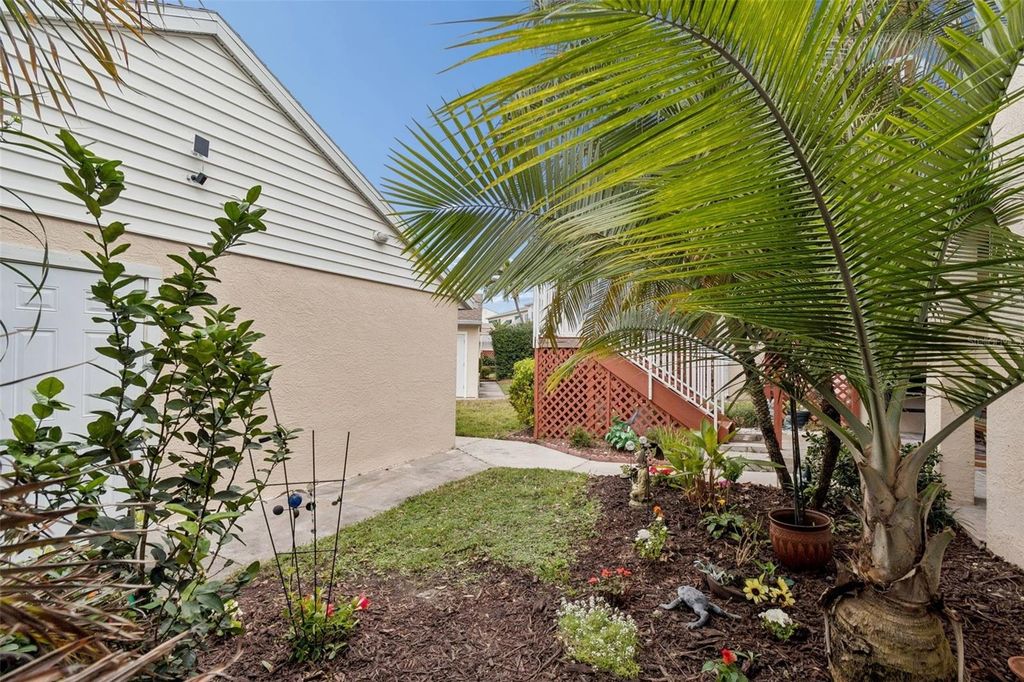 Photo of 6499 99th Way N #18B, St Petersburg, FL 33708 (MLS # TB8476967)