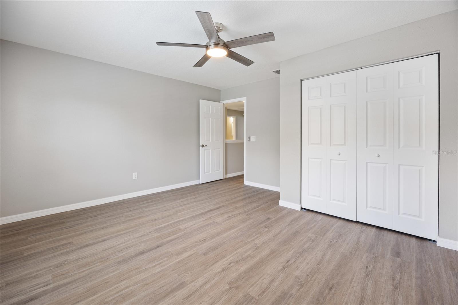 MAGNOLIA POINTE - Residential