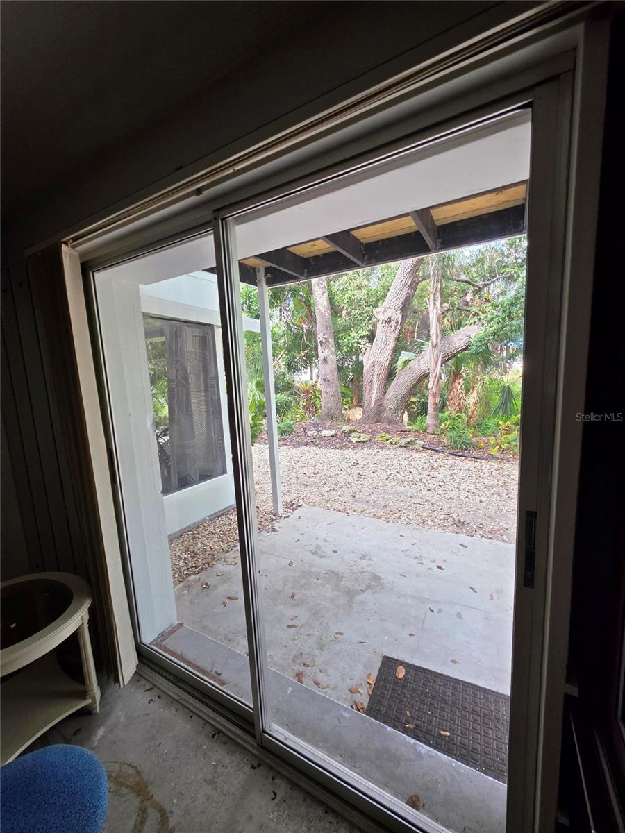 THE FOURTH BAYSHORE - Residential