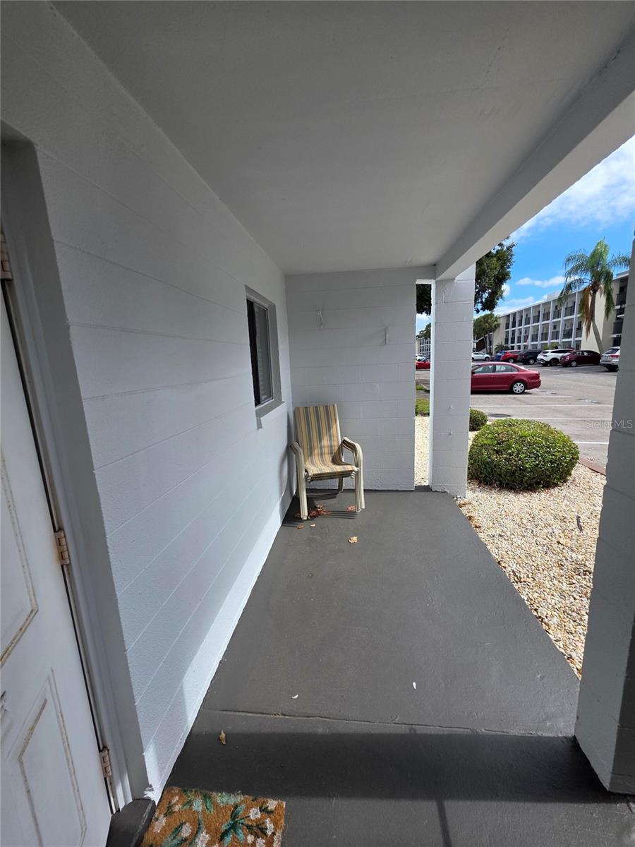 THE FOURTH BAYSHORE - Residential