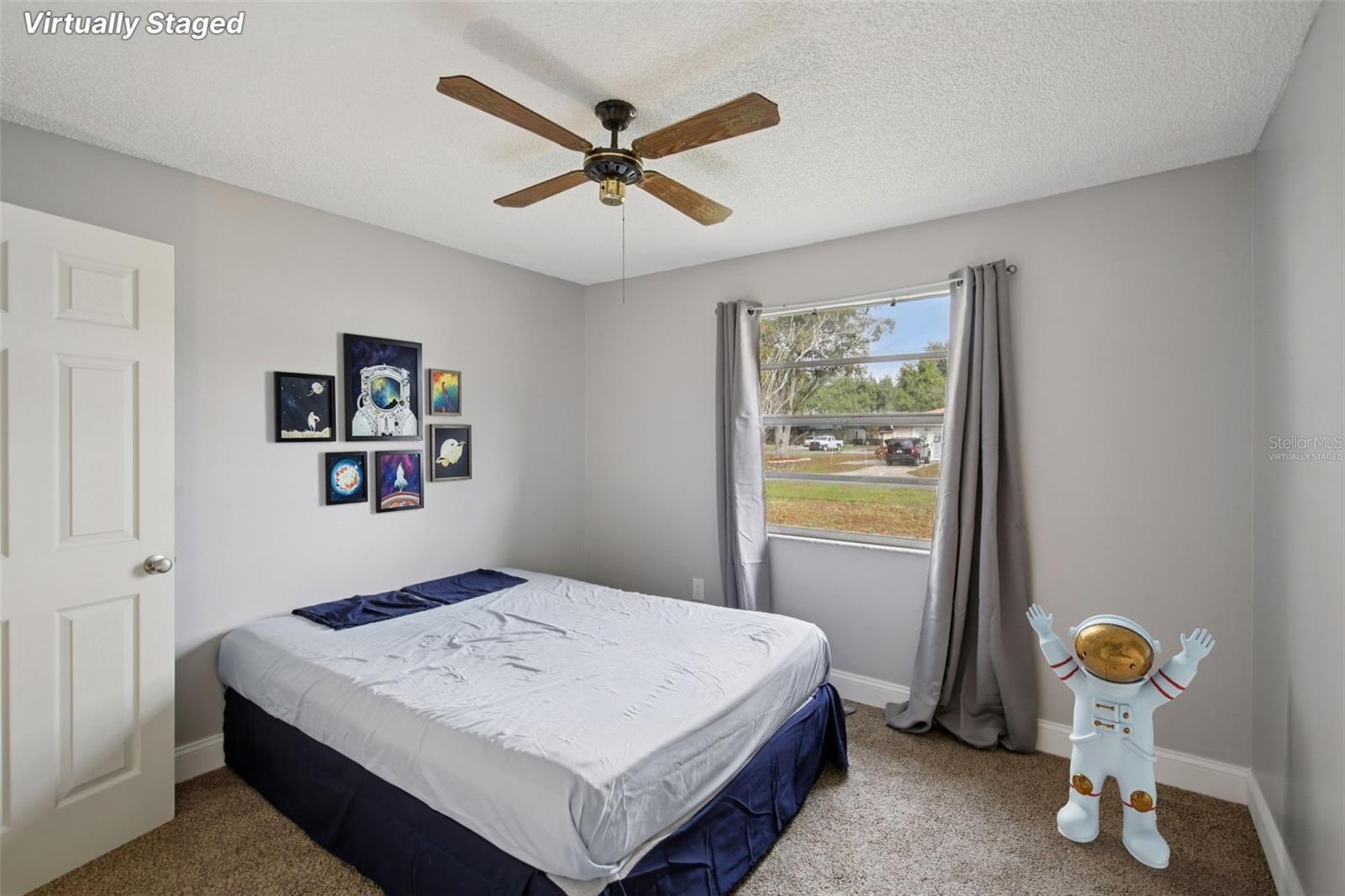 COUNTRY VILLAGE - Residential