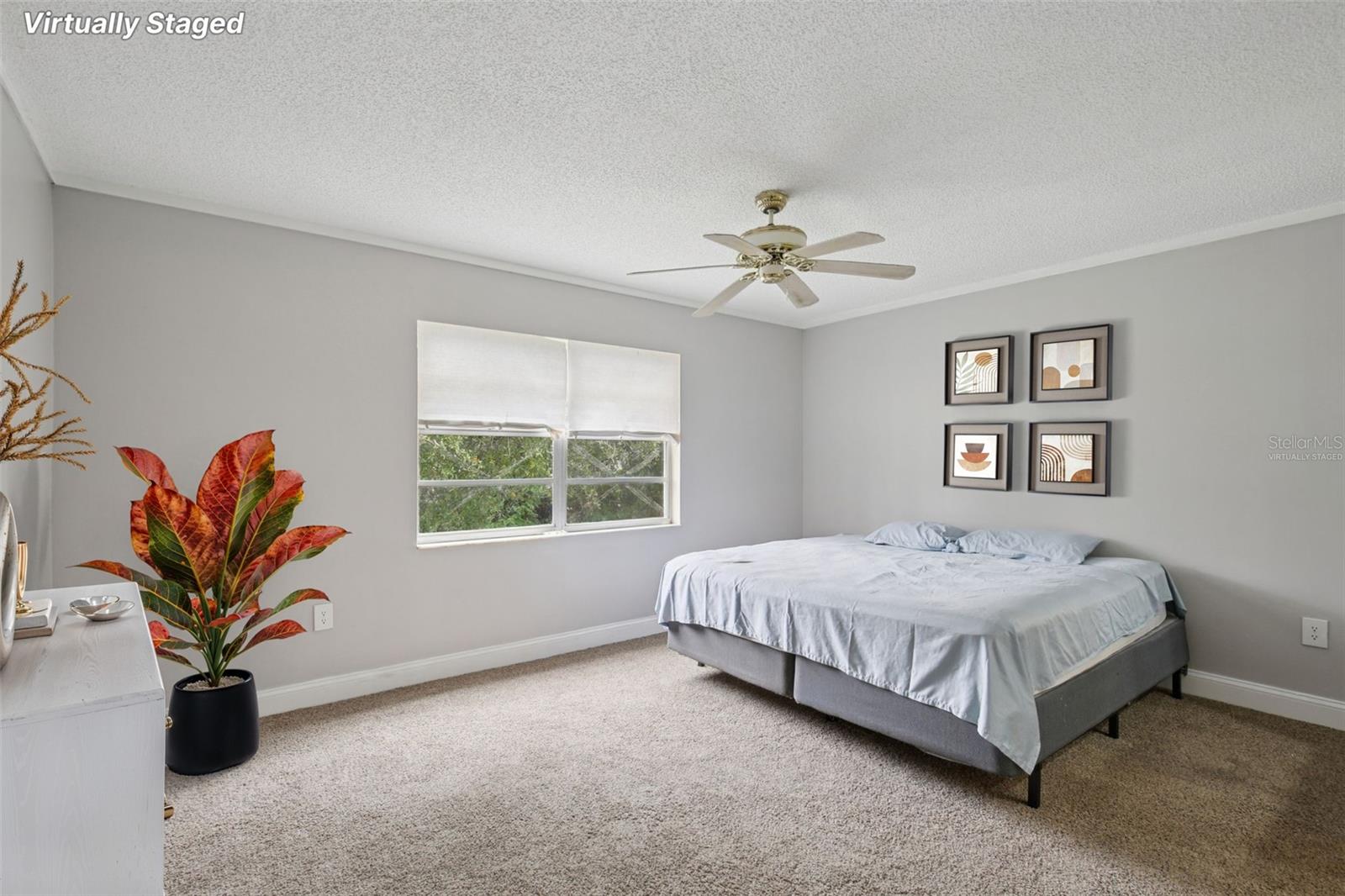 COUNTRY VILLAGE - Residential