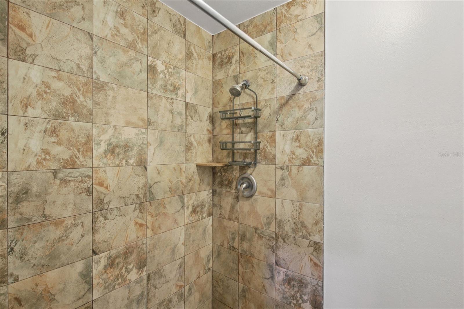 COUNTRY VILLAGE - Residential