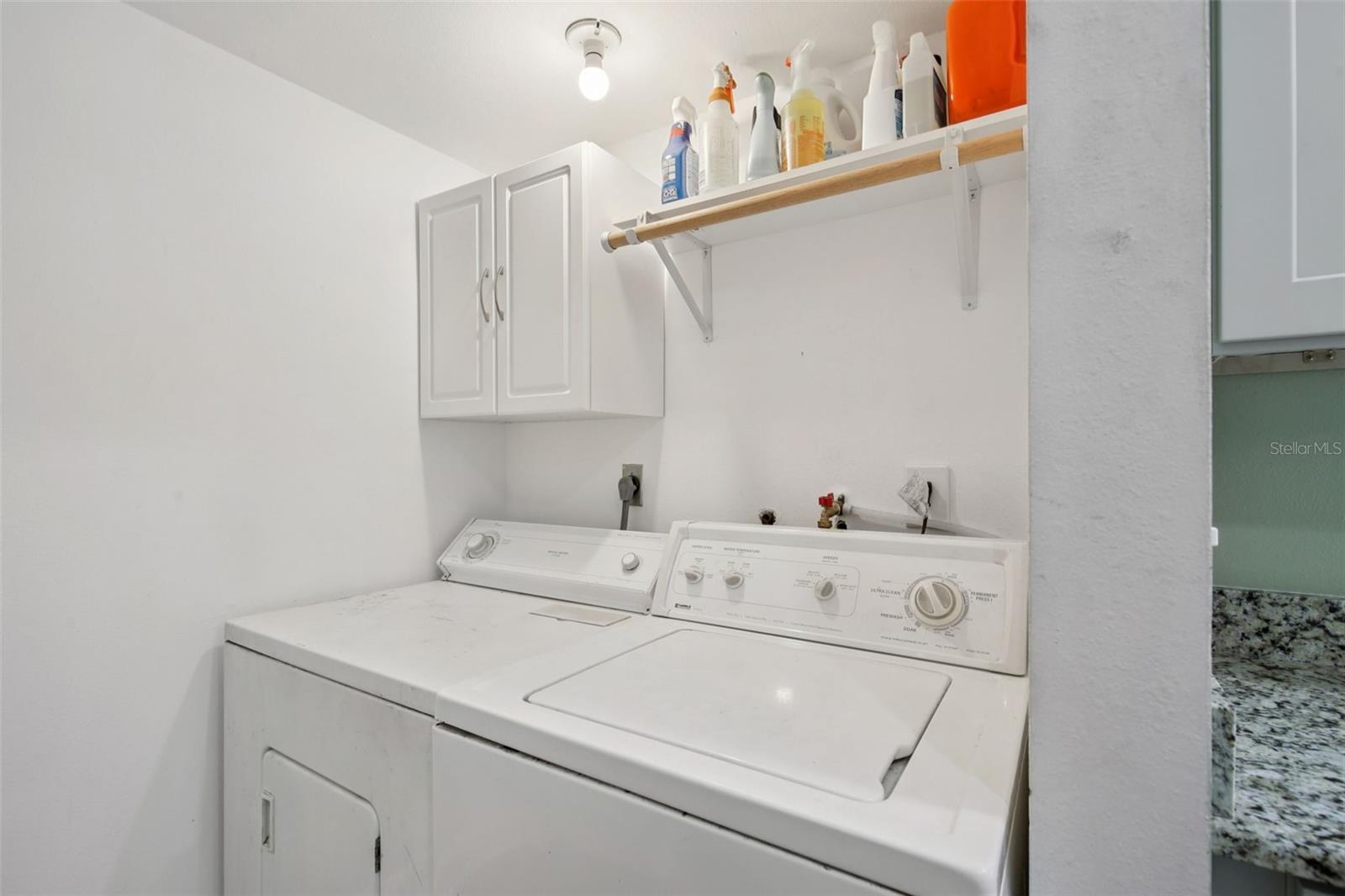 COUNTRY VILLAGE - Residential