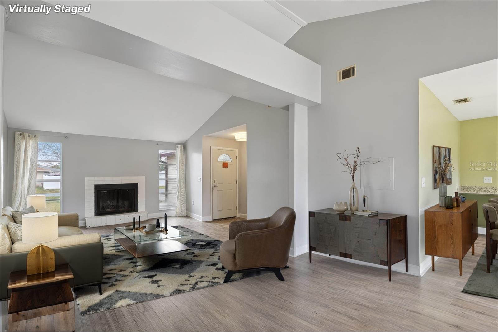 COUNTRY VILLAGE - Residential