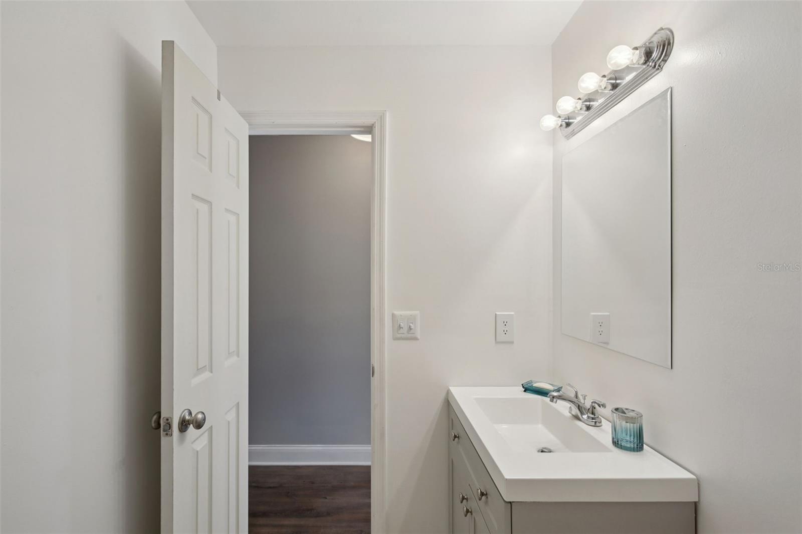 COUNTRY VILLAGE - Residential