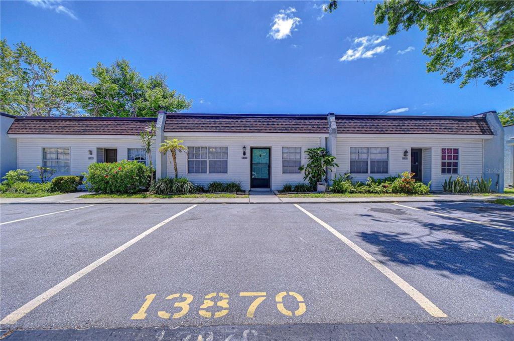 Photo of 13870 Oakwood Lane #13870, Seminole, FL 33776 (MLS # TB8376355)