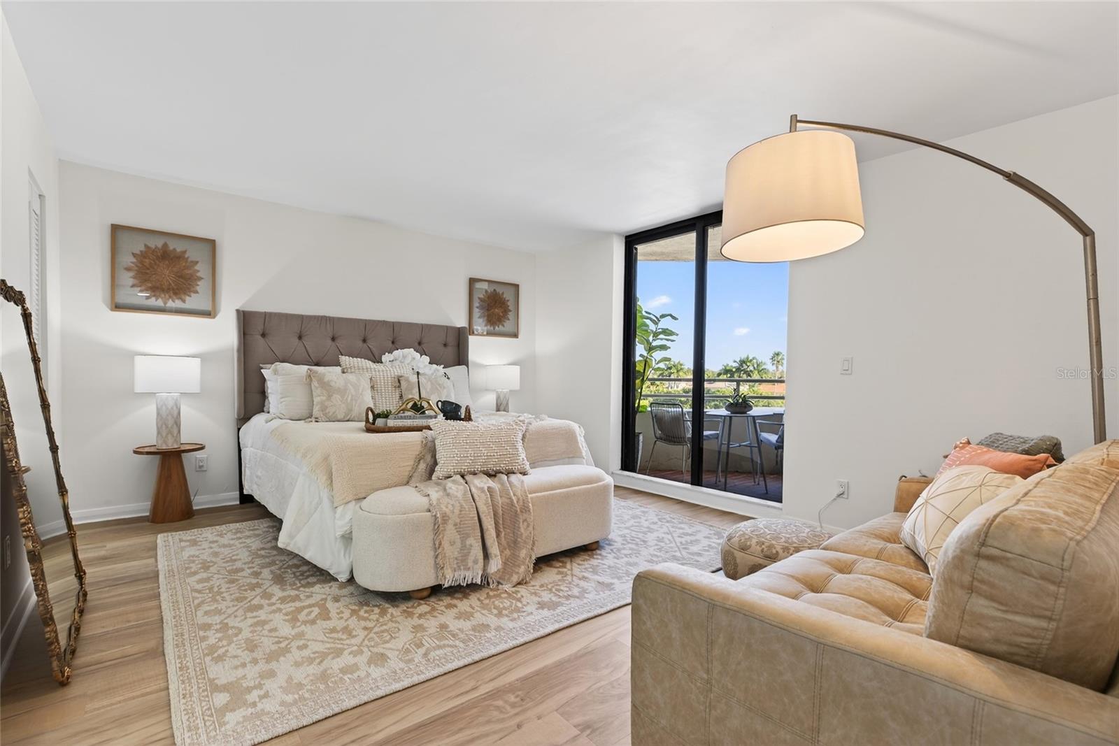 PELICAN BAY YACHT CLUB CONDO BLDG A - Residential