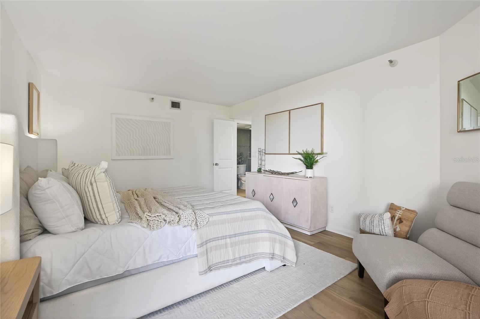 PELICAN BAY YACHT CLUB CONDO BLDG A - Residential