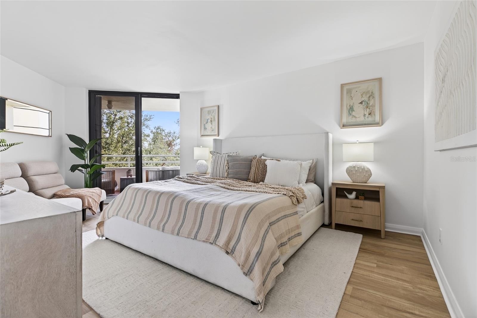 PELICAN BAY YACHT CLUB CONDO BLDG A - Residential