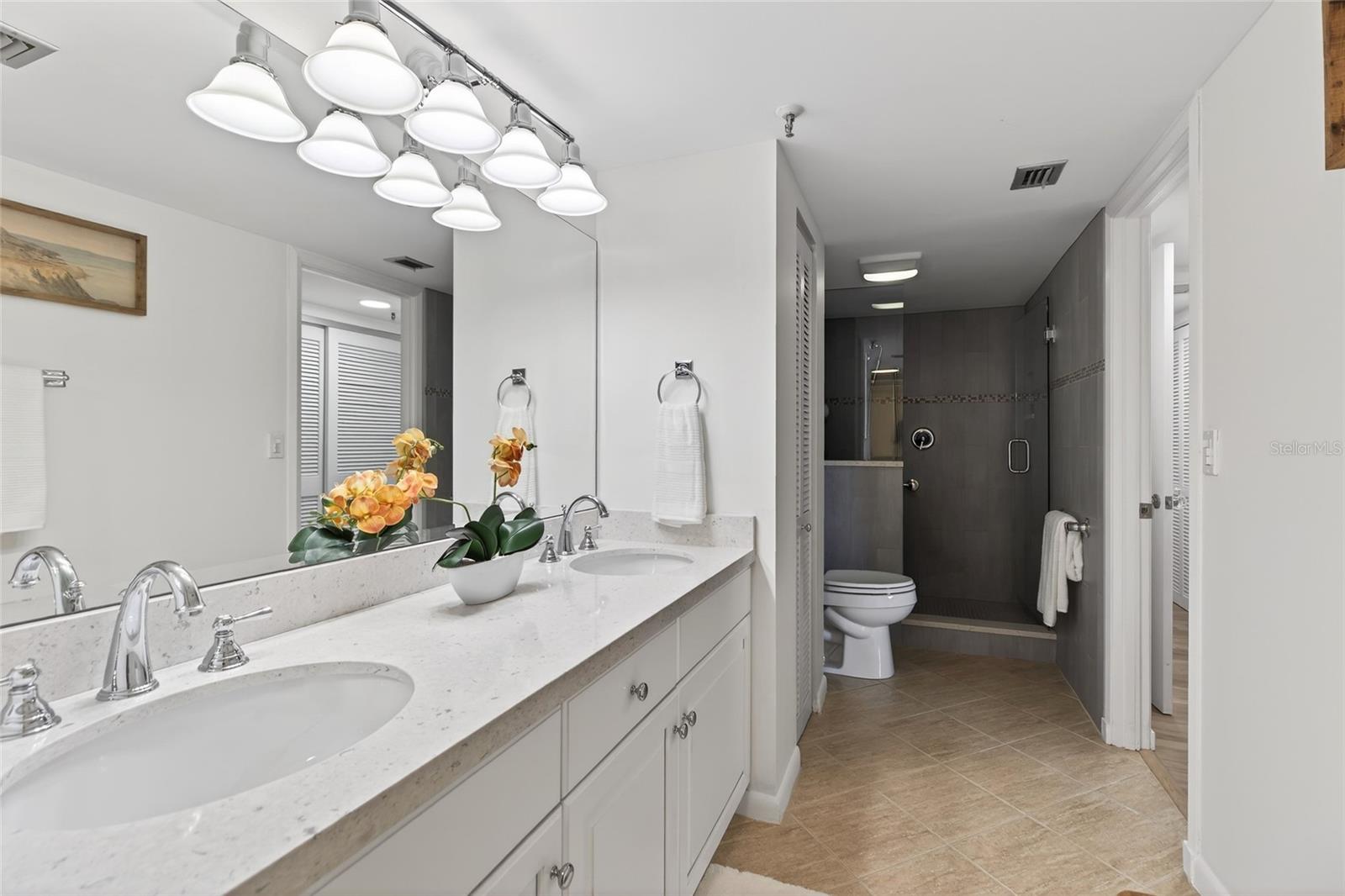 PELICAN BAY YACHT CLUB CONDO BLDG A - Residential