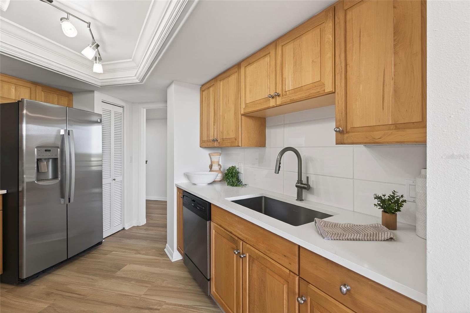 PELICAN BAY YACHT CLUB CONDO BLDG A - Residential