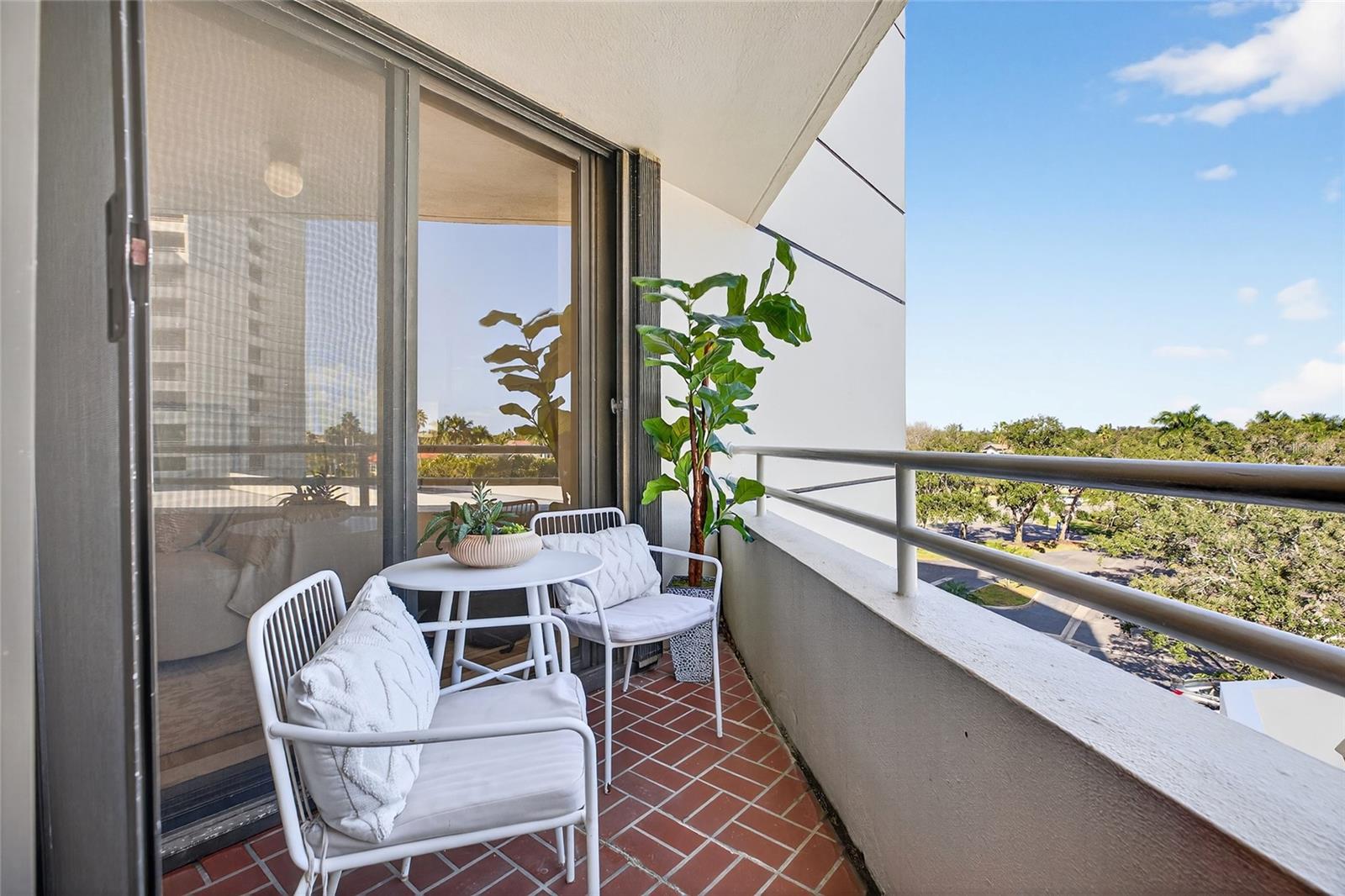 PELICAN BAY YACHT CLUB CONDO BLDG A - Residential