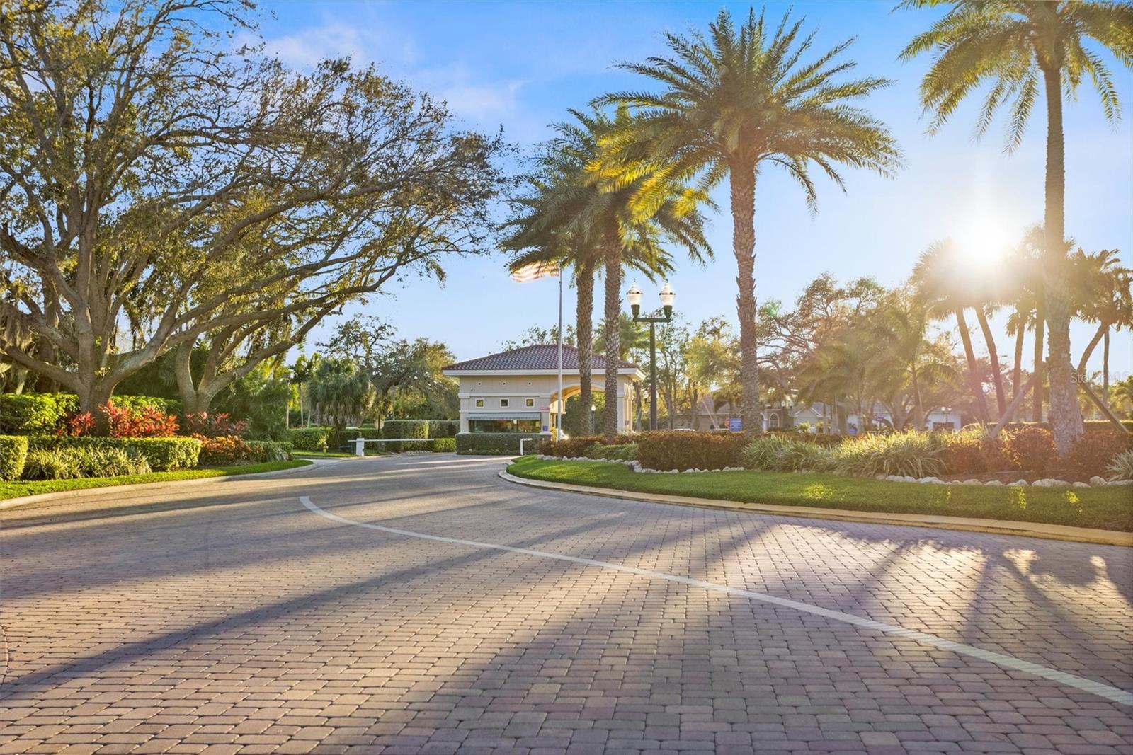 PELICAN BAY YACHT CLUB CONDO BLDG A - Residential