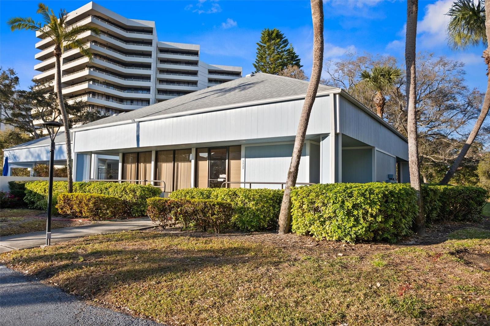 PELICAN BAY YACHT CLUB CONDO BLDG A - Residential