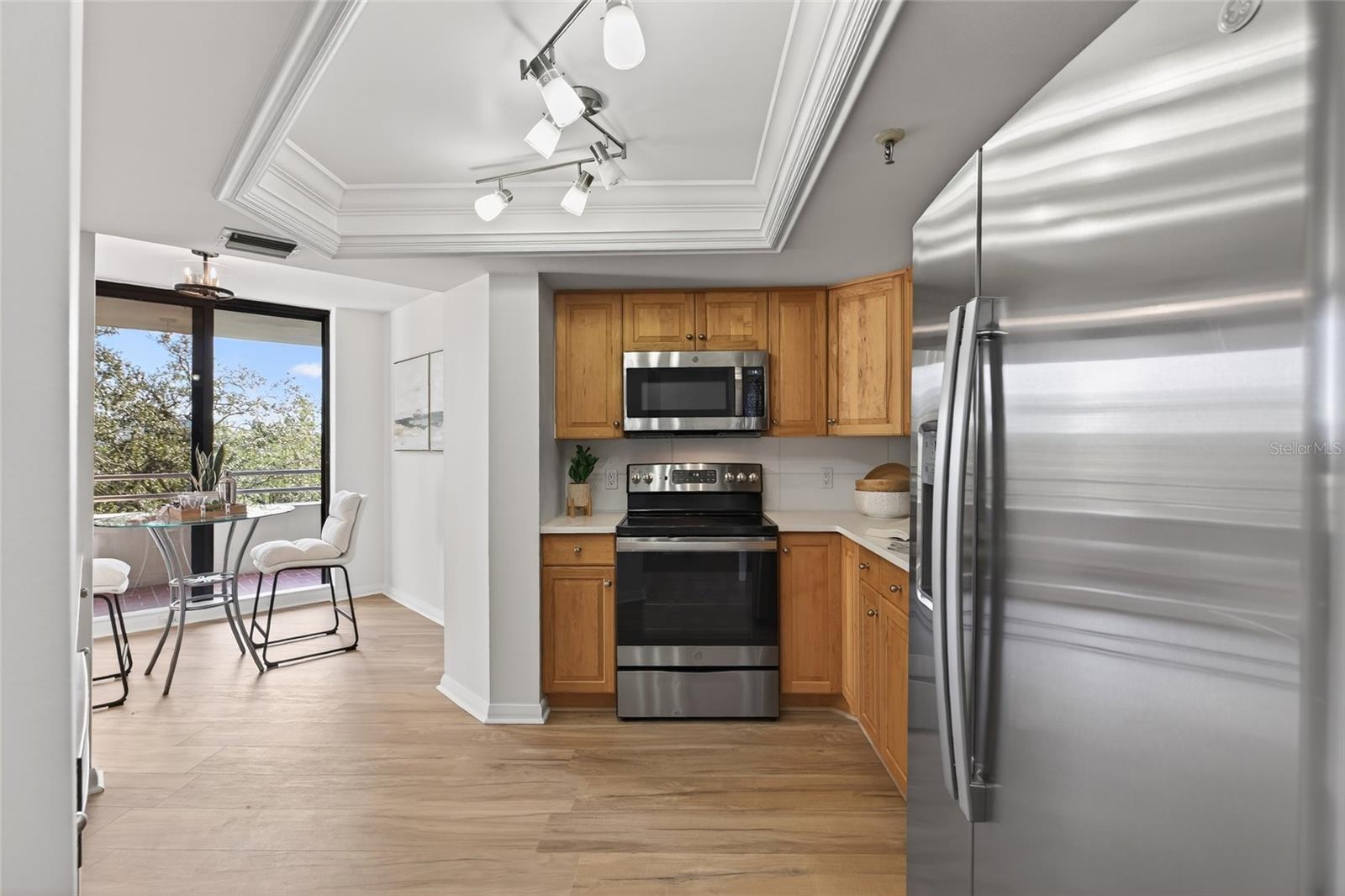 PELICAN BAY YACHT CLUB CONDO BLDG A - Residential