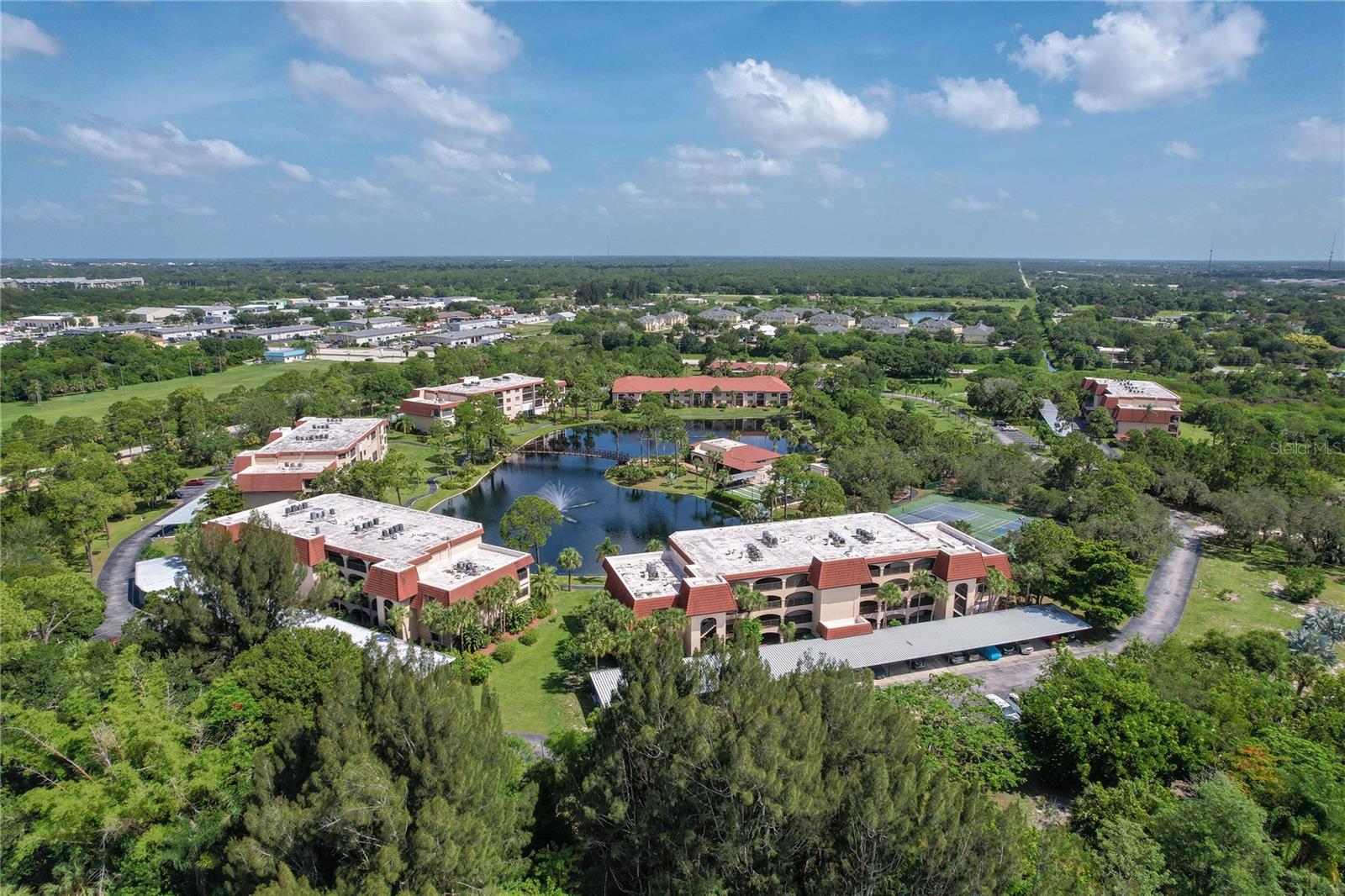 ROLLS LANDING PH 01 BLDG 08 - Residential