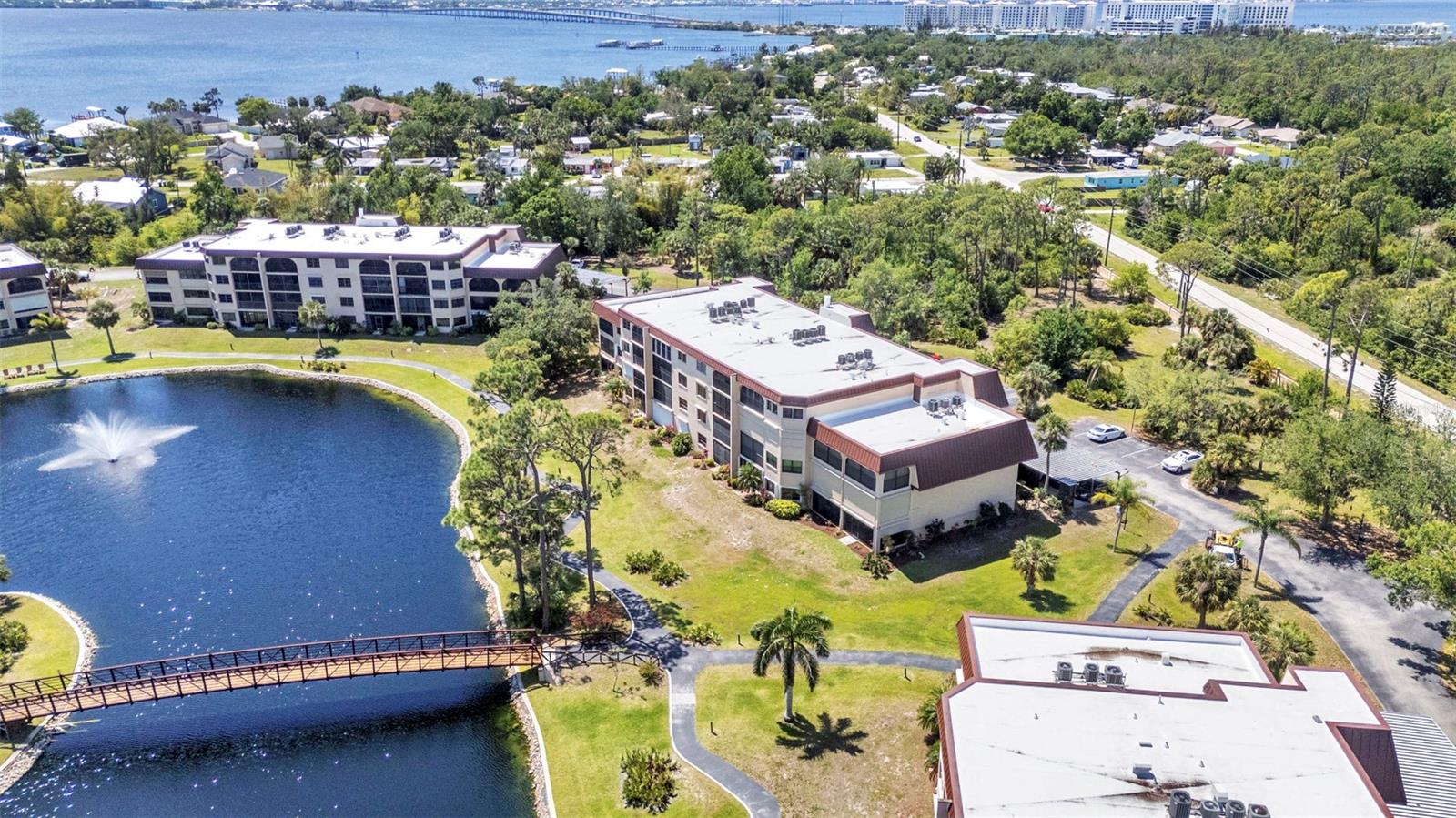 ROLLS LANDING PH 01 BLDG 08 - Residential